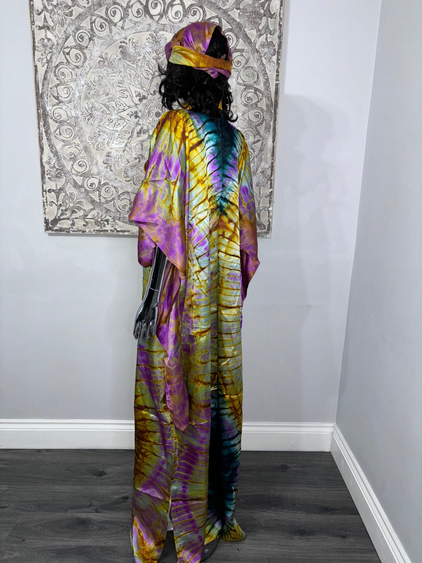 Nigerian African Bubu / boubou Kaftan from Adire Silk.